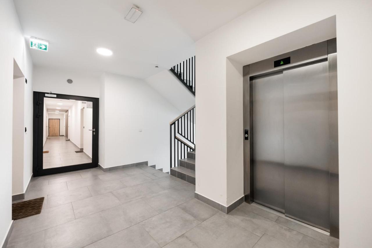 Ursynow Klobucka Comfort Apartment Warszawa Eksteriør billede